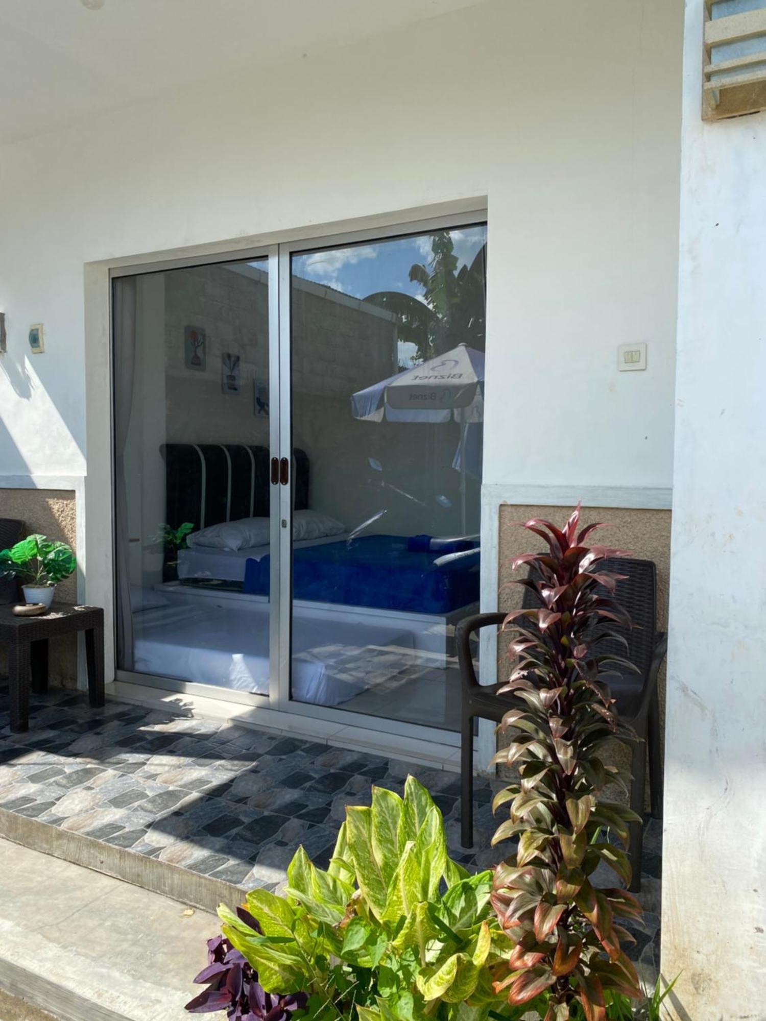 Robiu Bed & Breakfast Banyuwangi  Luaran gambar